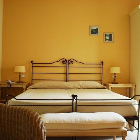 Villa Elite Resort Limone sul Garda Buitenkant foto